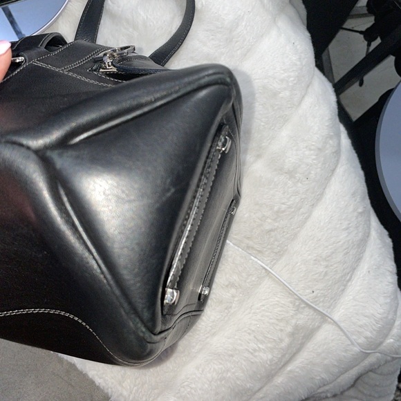 Salvatore Ferragamo purse in very good condition - Picture 9 of 17